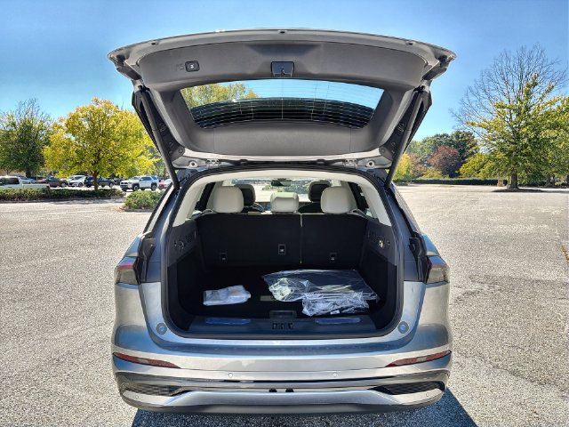 New 2026 Lincoln Nautilus Reserve AWD/4WD image 25