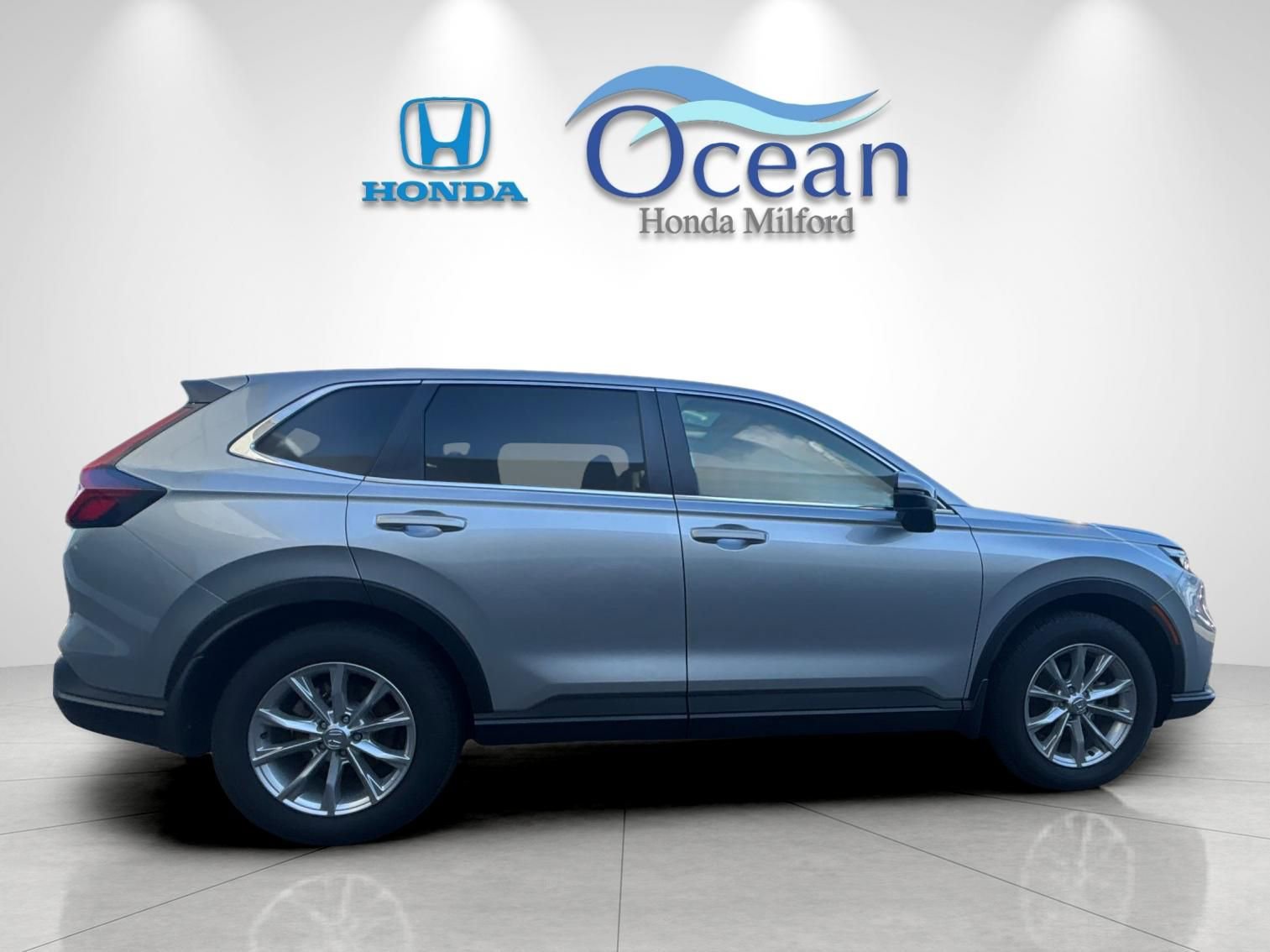 Used 2024 Honda CR-V EX-L image 2