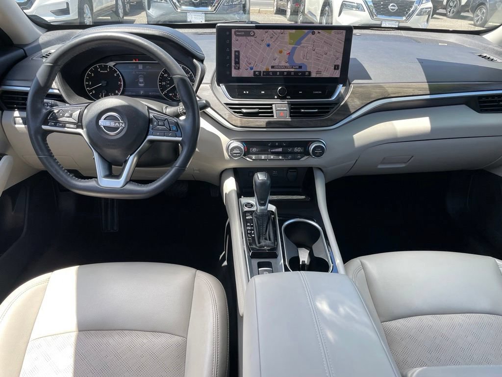Certified 2023 Nissan Altima 2.5 SL FWD image 11