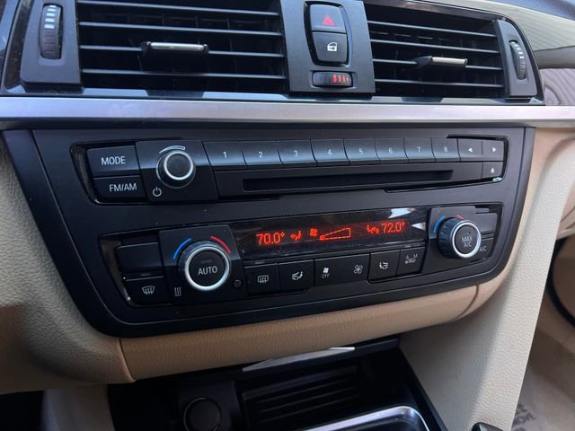 Used 2015 BMW 320i Sedan image 25