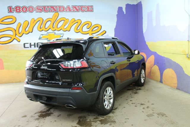 Used 2019 Jeep Cherokee Sport w/ Cold Weather Group AWD/4WD image 8