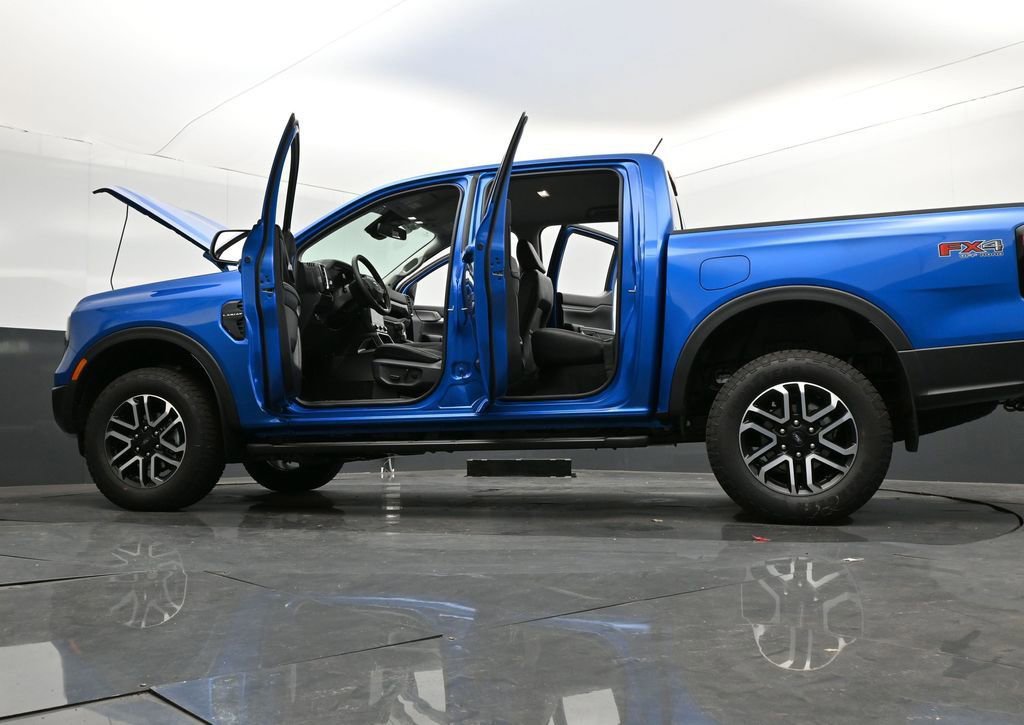New 2025 Ford Ranger Lariat w/ FX4 Off-Road Package AWD/4WD image 31