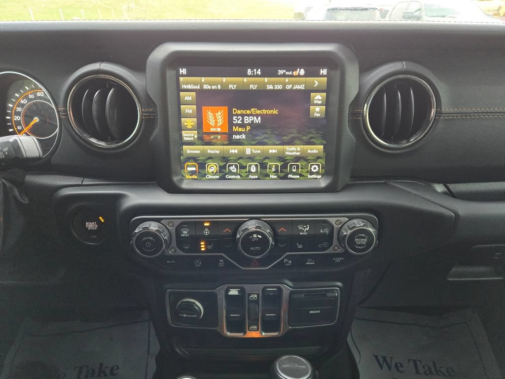 Used 2021 Jeep Gladiator Overland AWD/4WD image 23
