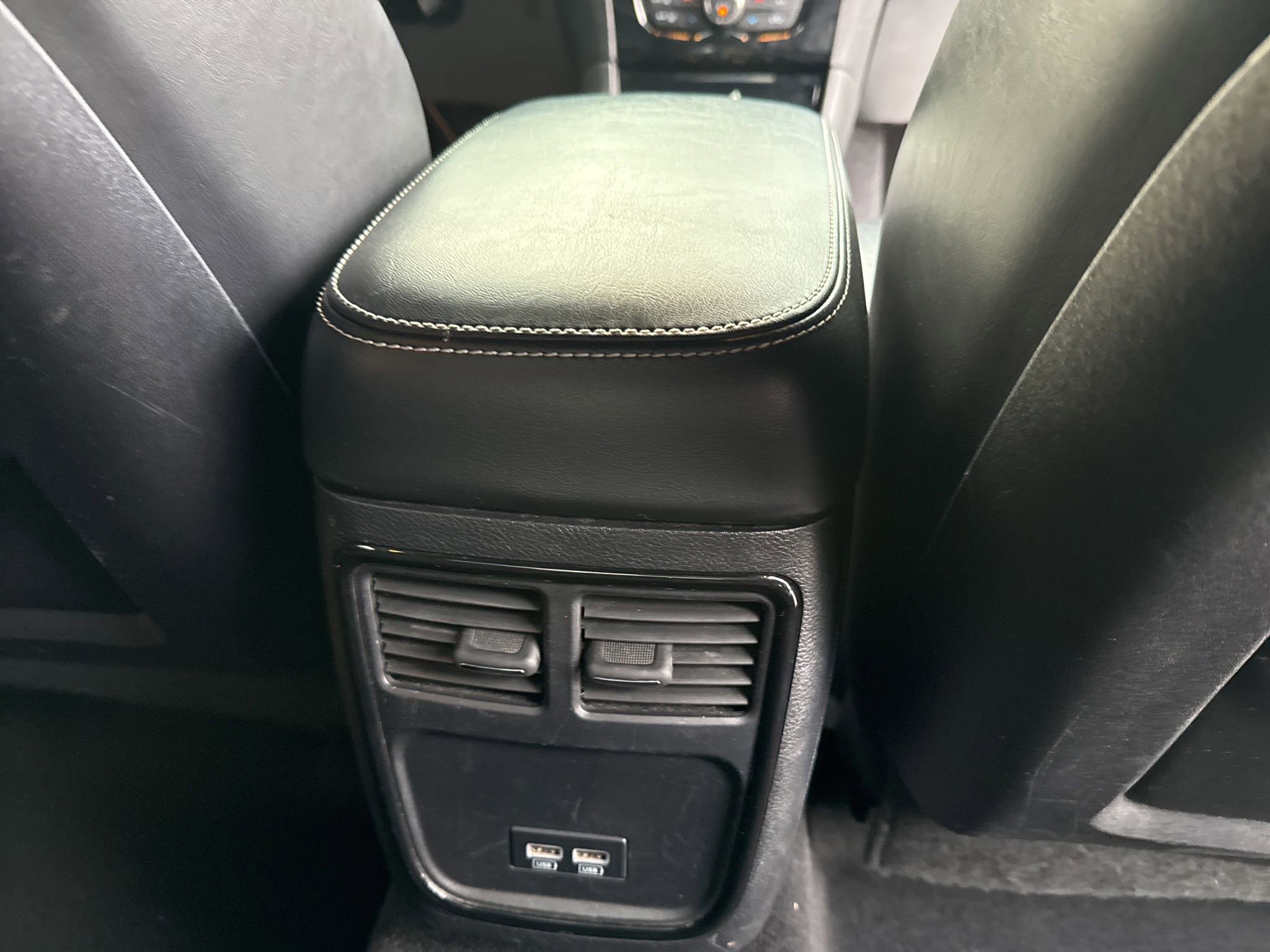 Used 2021 Chrysler 300 S image 18