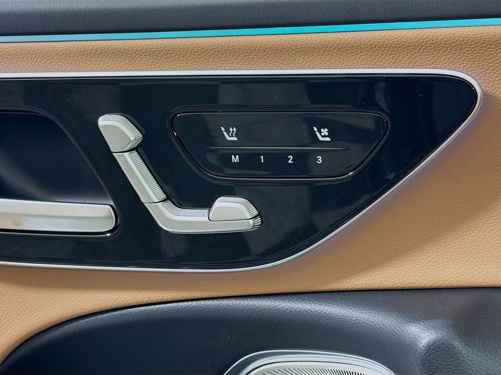 New 2026 Mercedes-Benz E 450 4MATIC Sedan image 24