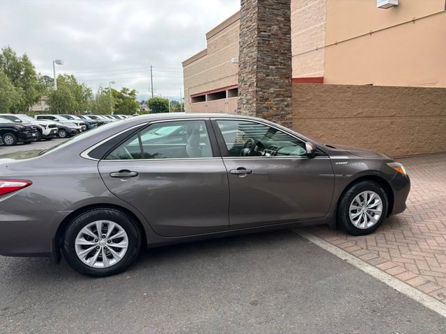 Used 2015 Toyota Camry LE FWD image 6