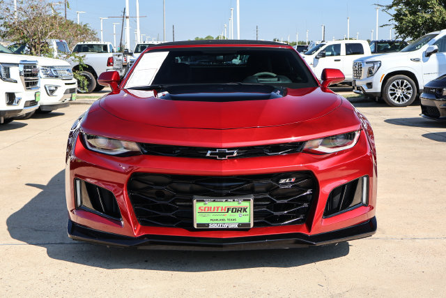 Used 2022 Chevrolet Camaro ZL1 RWD image 2