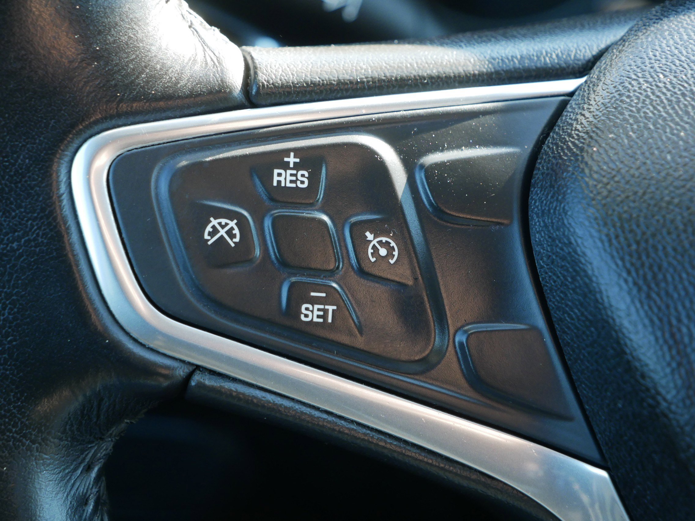 Used 2019 Chevrolet Equinox LT AWD/4WD image 31