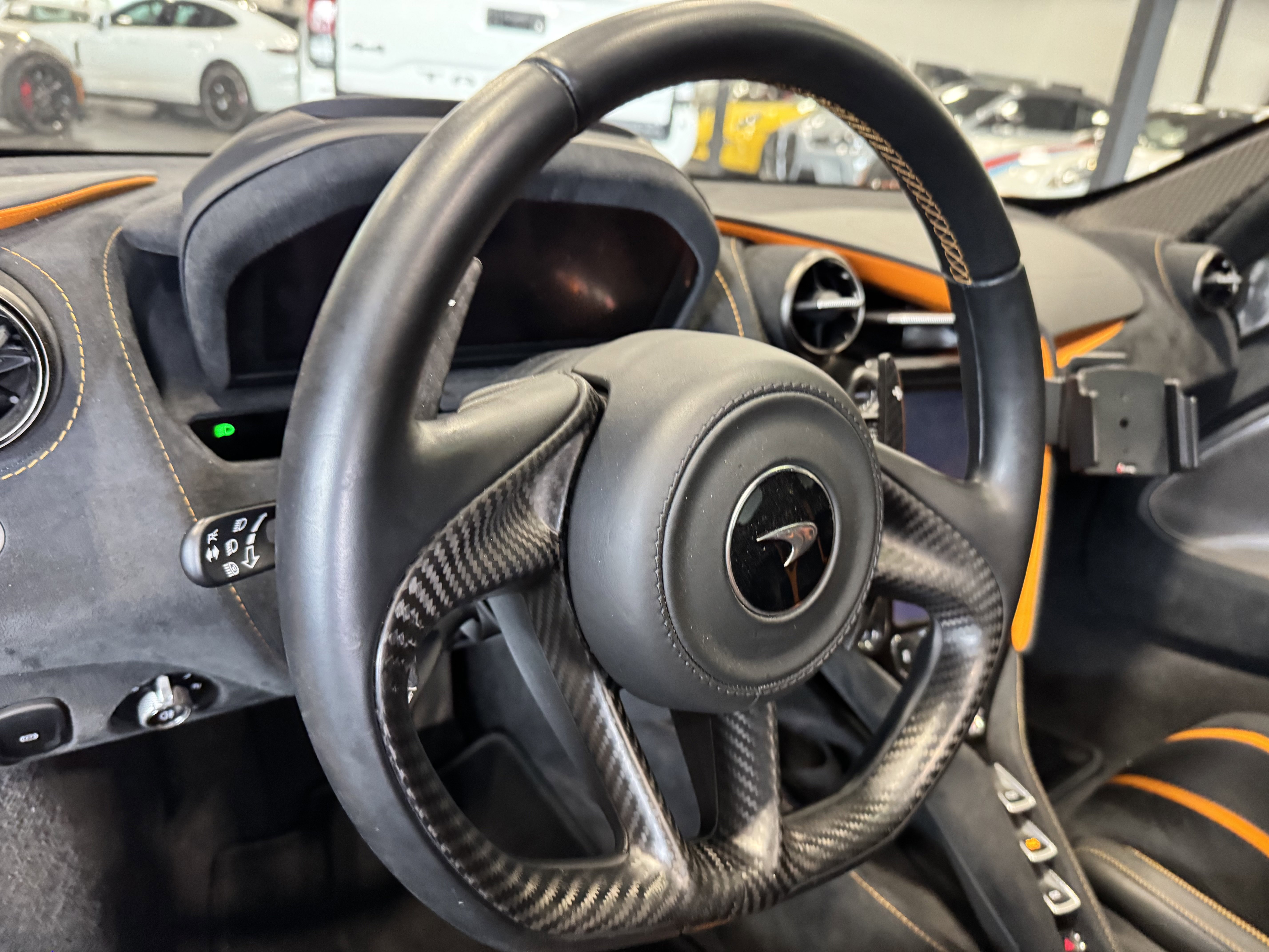 Used 2019 McLaren 720S Performance image 10
