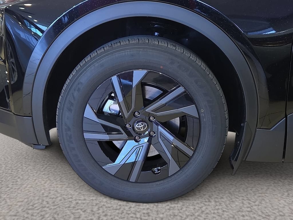 New 2027 Toyota C-HR AWD/4WD image 9