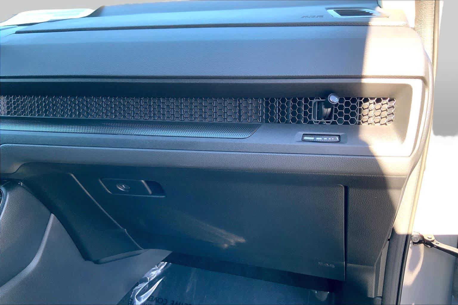 Used 2025 Honda CR-V EX image 18