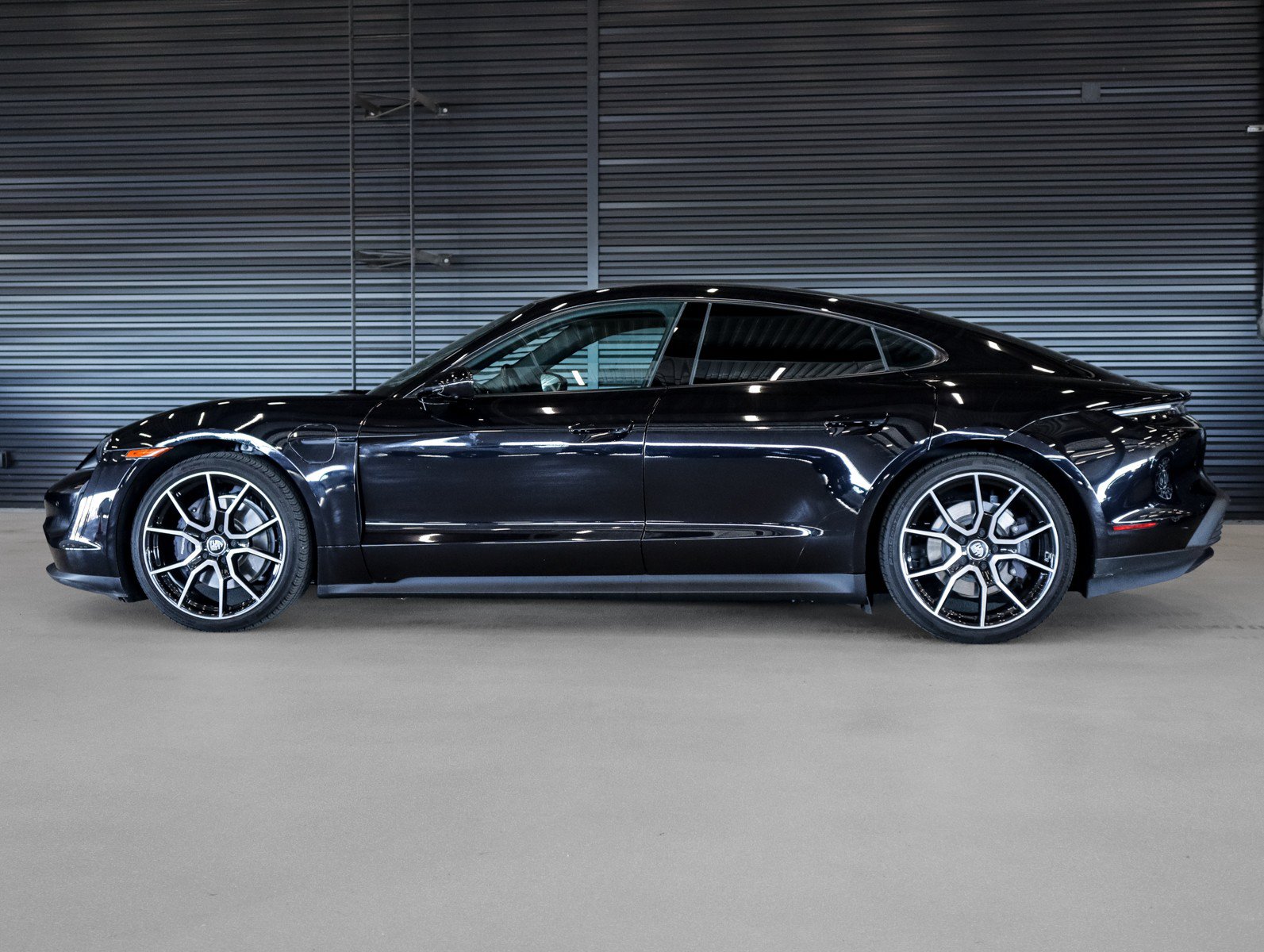 Certified 2023 Porsche Taycan RWD image 2