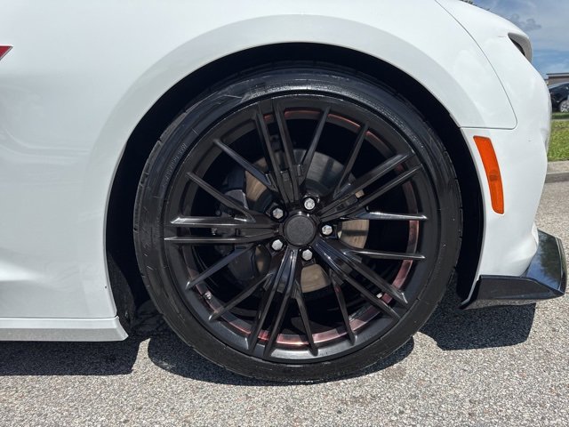 Used 2022 Chevrolet Camaro LT image 10