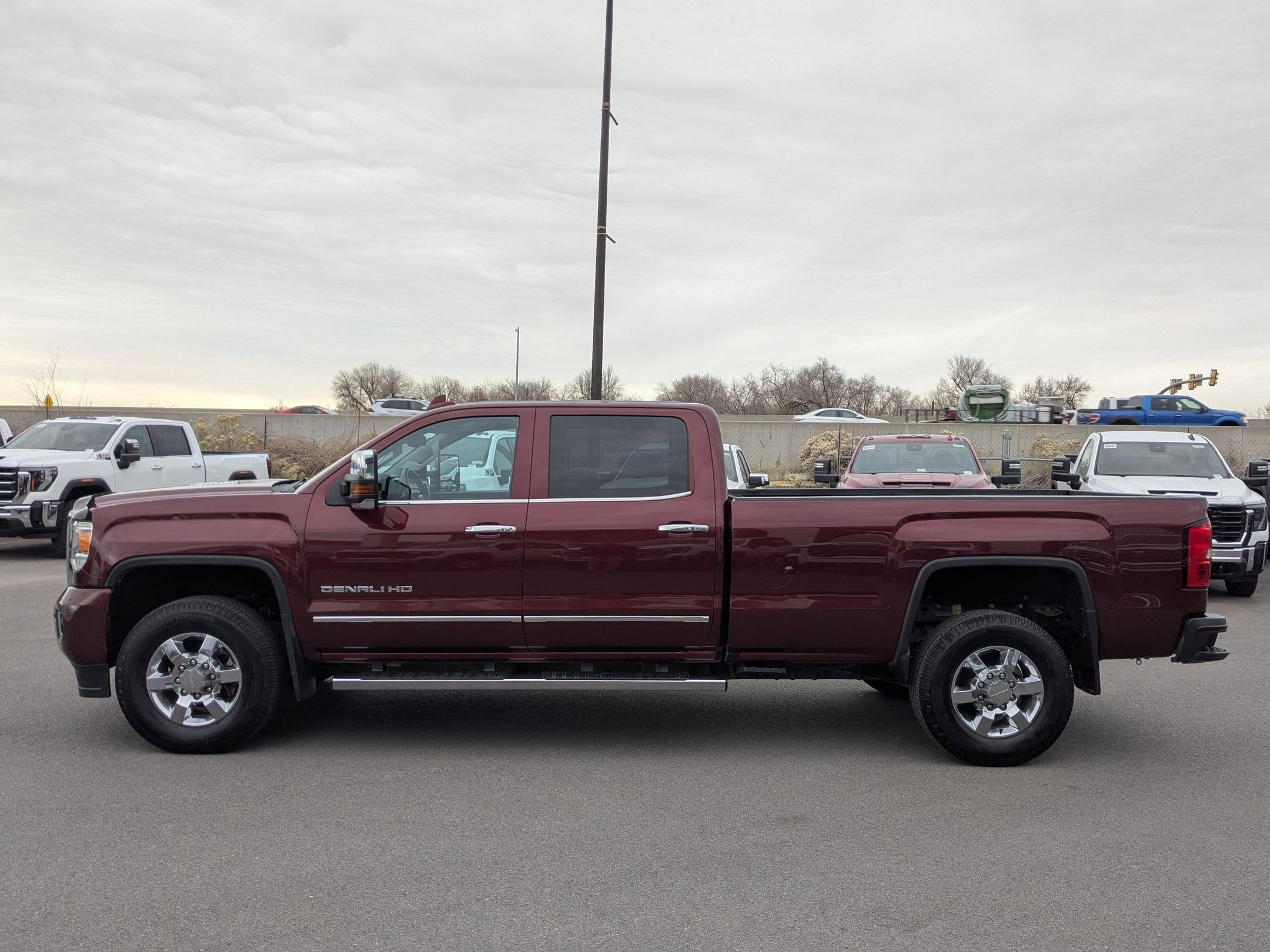 Used 2016 GMC Sierra 3500 Denali w/ Duramax Plus Package image 2