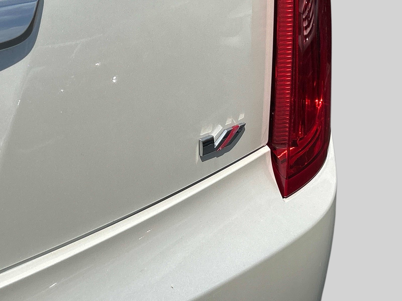 Used 2014 Cadillac XTS Platinum AWD/4WD image 12