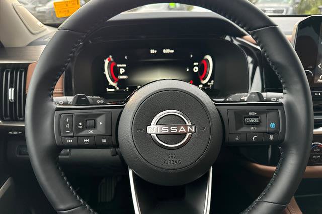 New 2025 Nissan Pathfinder Platinum w/ Cargo Package image 26