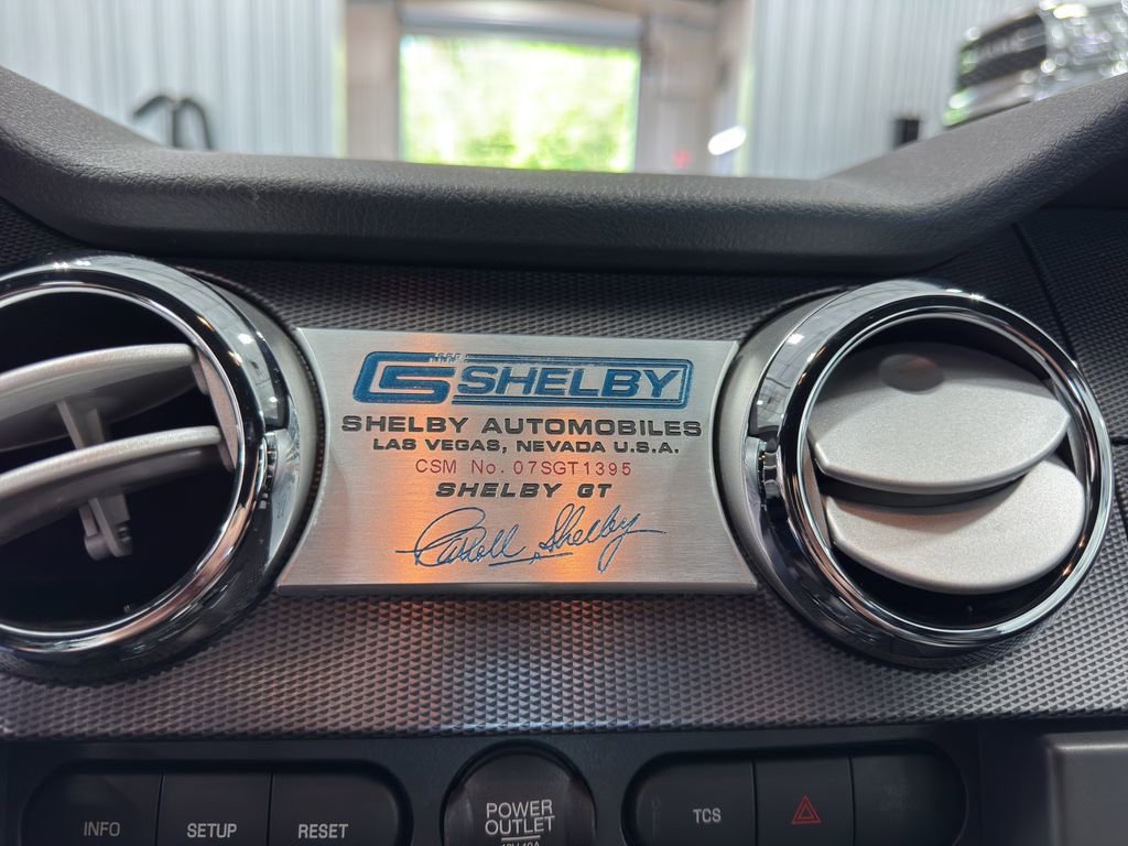 Used 2007 Ford Mustang GT Premium RWD image 26