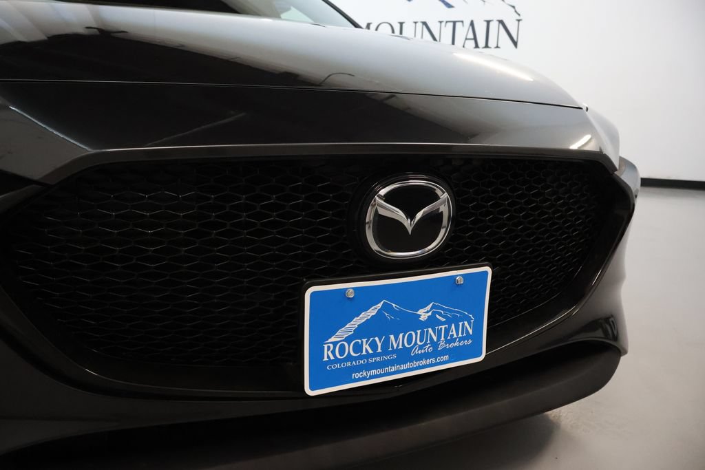 Used 2022 MAZDA MAZDA3 s FWD image 9