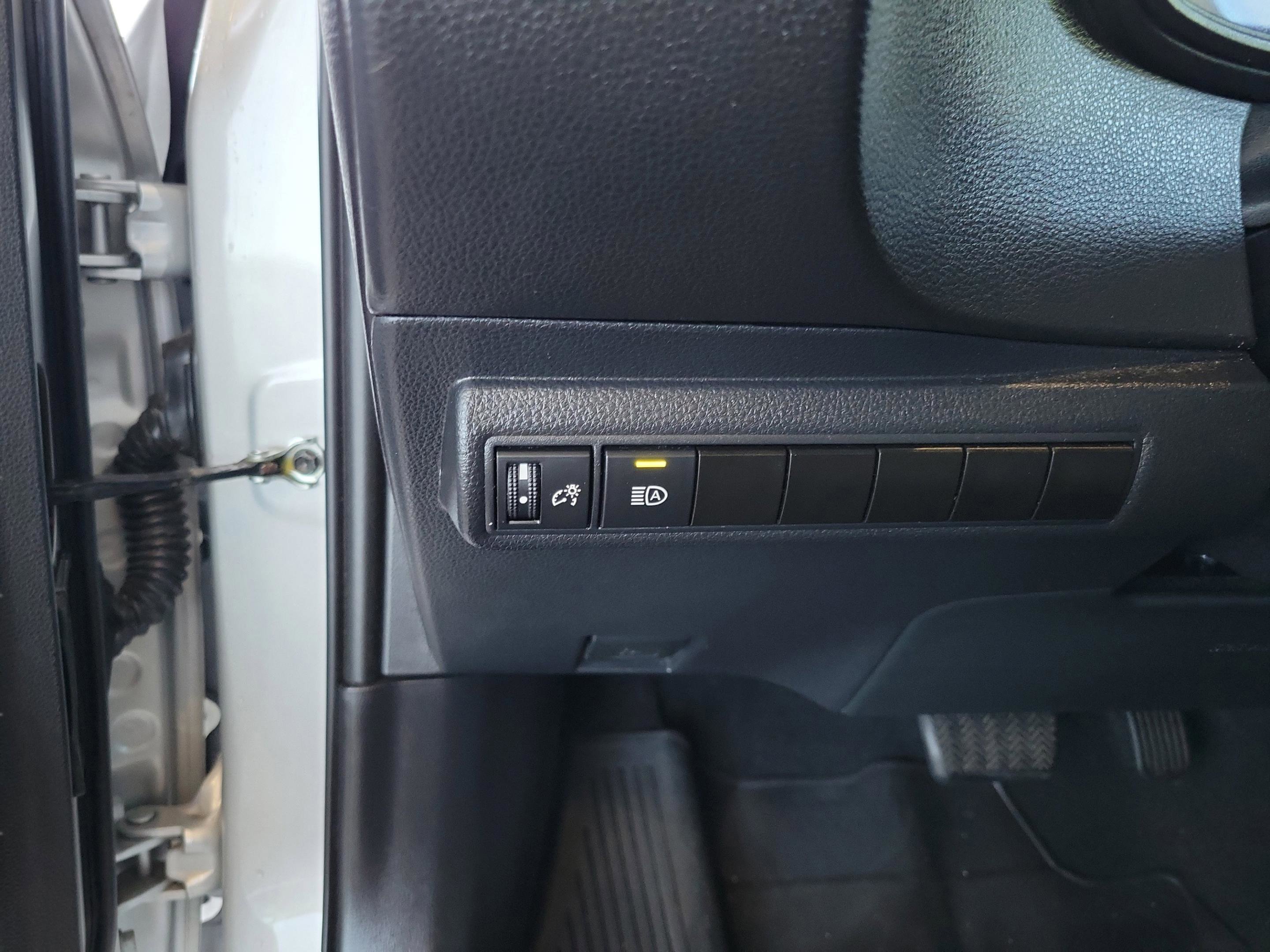 Certified 2022 Toyota Corolla SE image 7