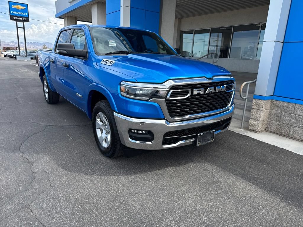 Used 2025 RAM 1500 Big Horn AWD/4WD video 1