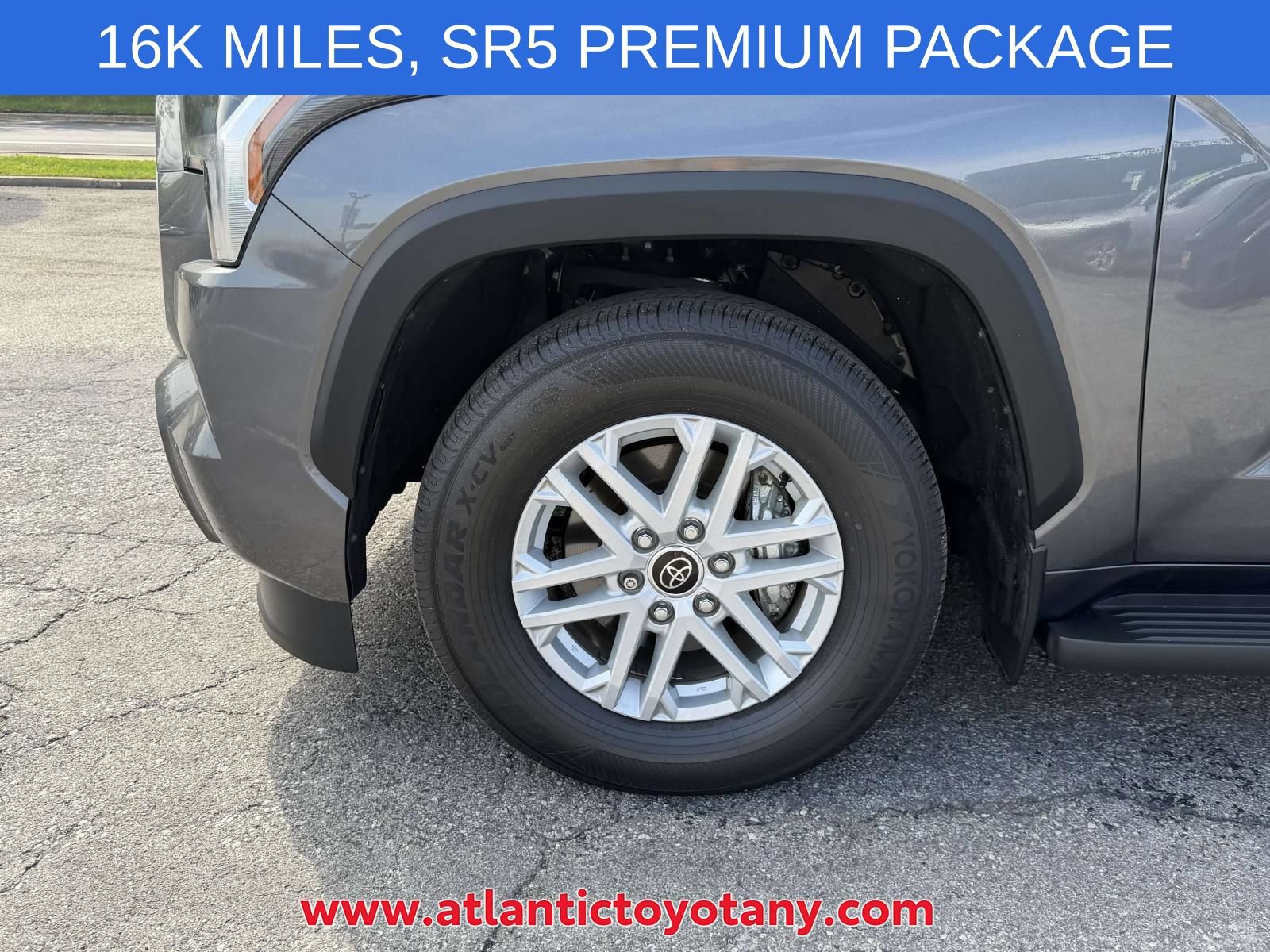 Used 2024 Toyota Sequoia SR5 w/ SR5 Premium Package AWD/4WD image 12