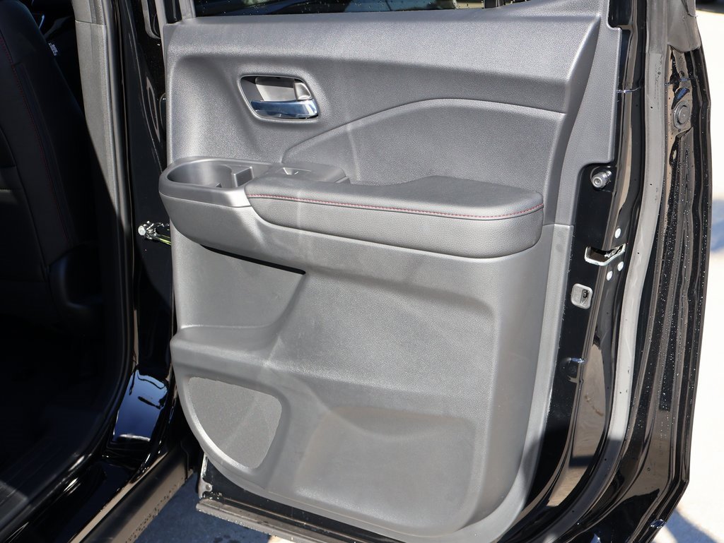 New 2026 Honda Ridgeline Black Edition image 14