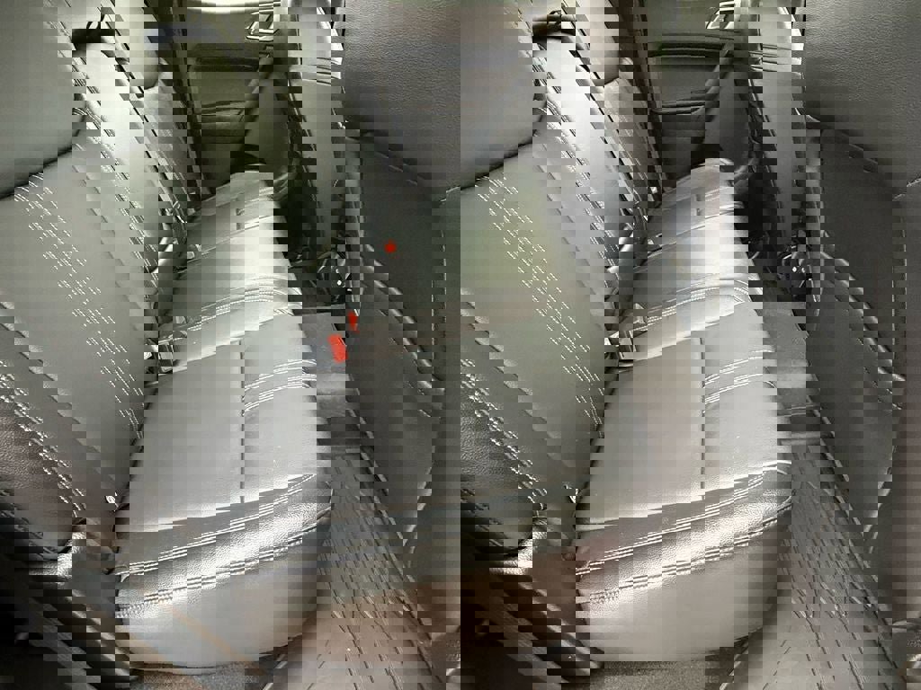 Used 2019 Ford Ranger Lariat w/ Equipment Group 501A Mid image 11