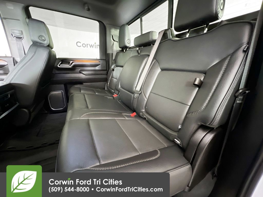 Used 2025 GMC Sierra 3500 Denali image 26