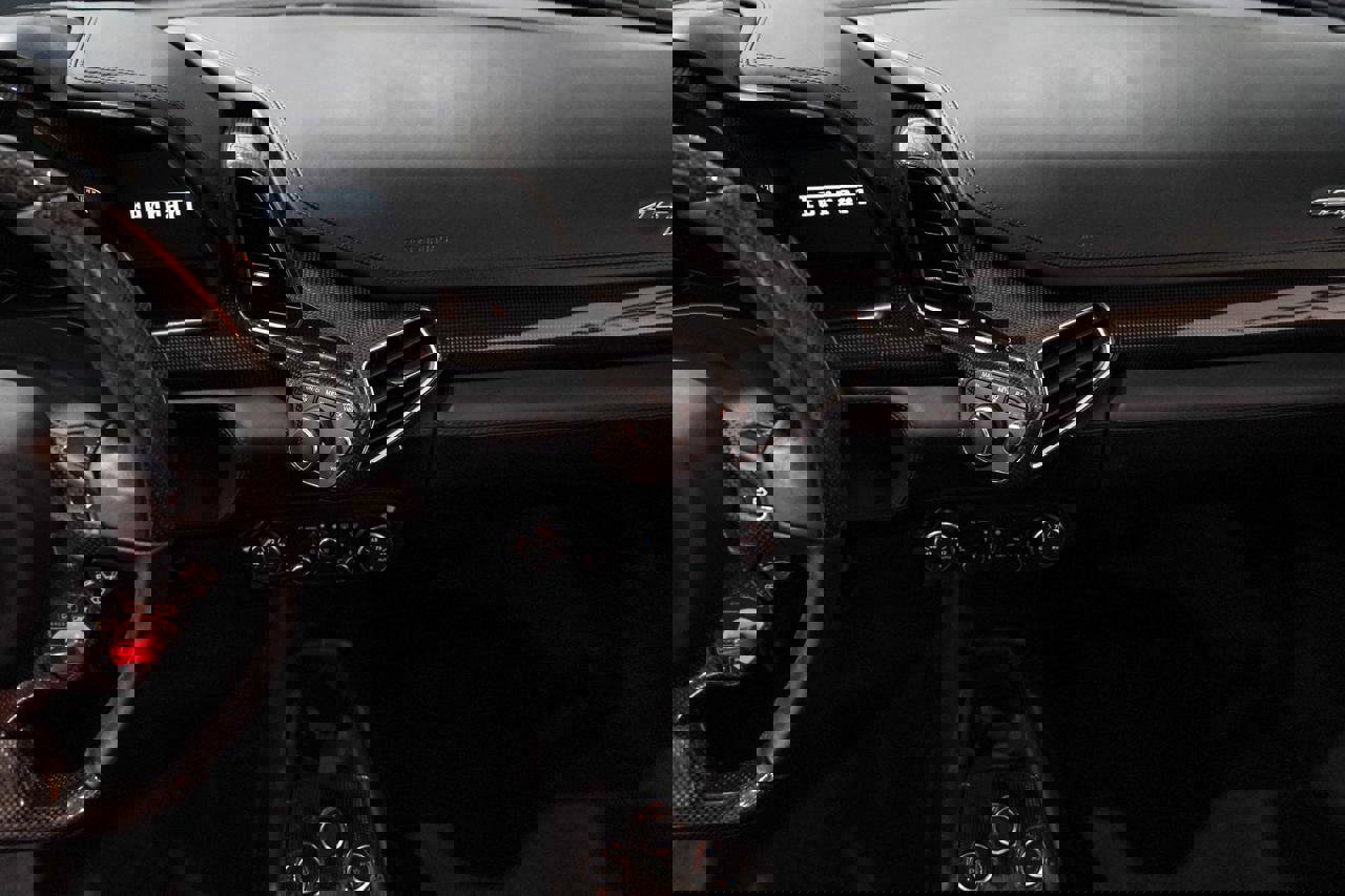 Used 2011 Ferrari 458 Italia Coupe image 11