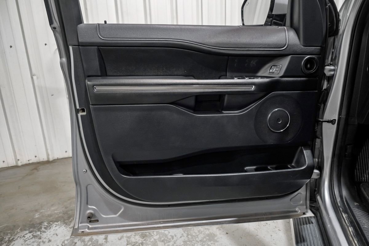 Used 2020 Ford Expedition XLT w/ Equipment Group 202A image 44