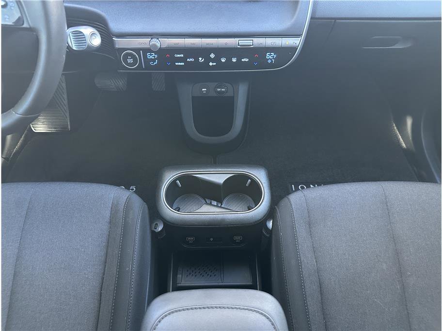 Used 2024 Hyundai Ioniq 5 SEL image 25