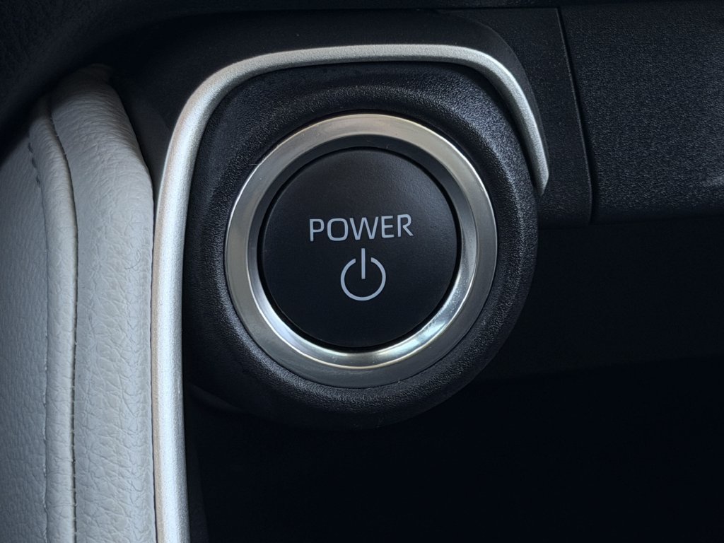 Used 2025 Toyota Grand Highlander AWD Hybrid image 23