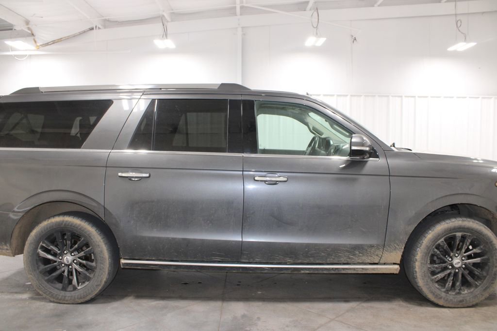 Used 2019 Ford Expedition Max Limited image 11