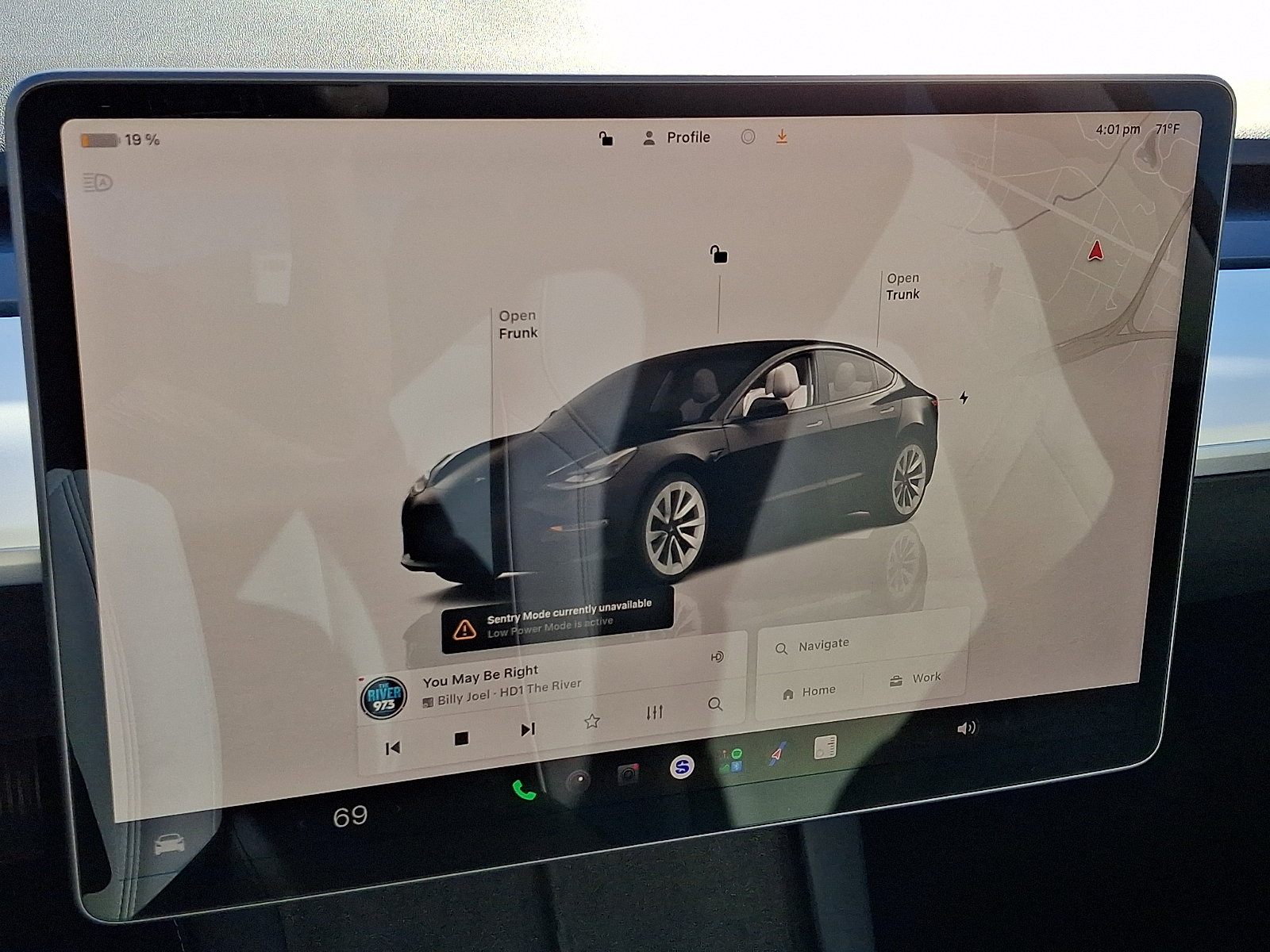 Used 2022 Tesla Model 3 Long Range AWD/4WD image 19