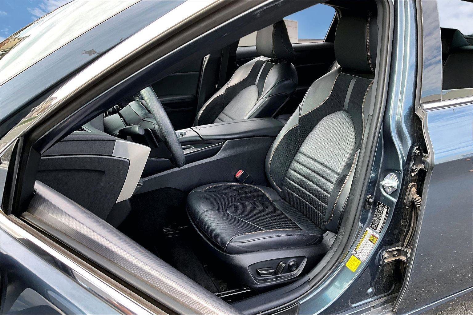 Certified 2021 Toyota Avalon XSE w/ Carpet Mat Package (TMS) image 23