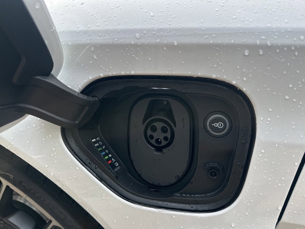 New 2026 Audi RS e-tron GT performance image 14