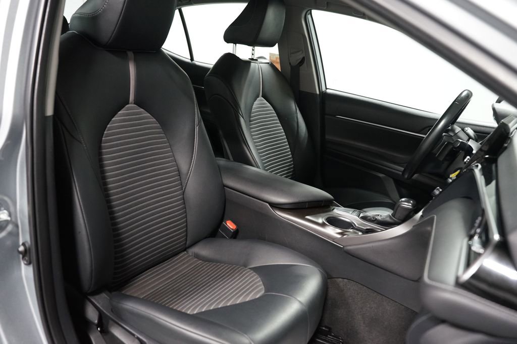 Used 2023 Toyota Camry SE FWD image 26