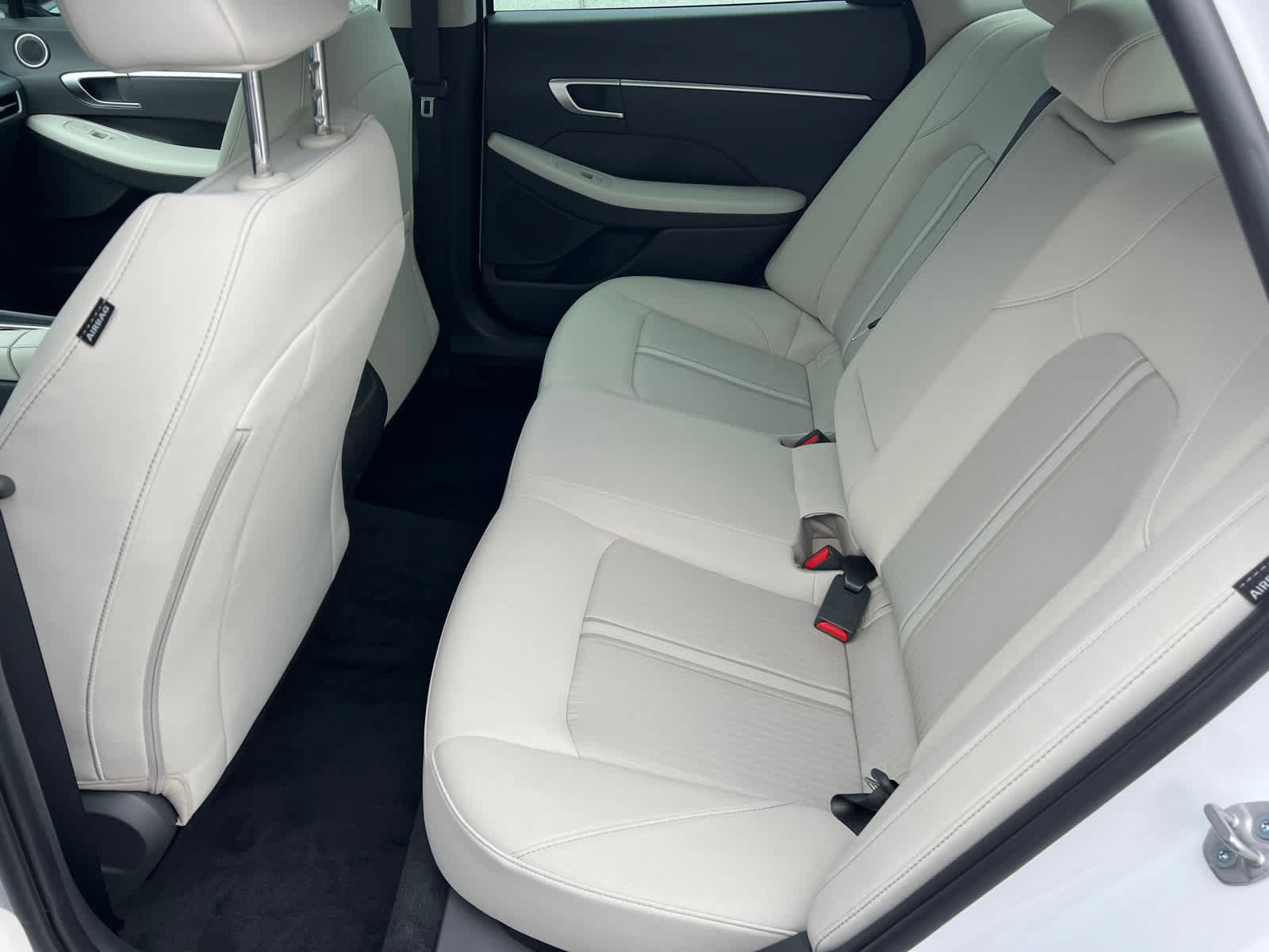New 2026 Hyundai Sonata SEL FWD image 12