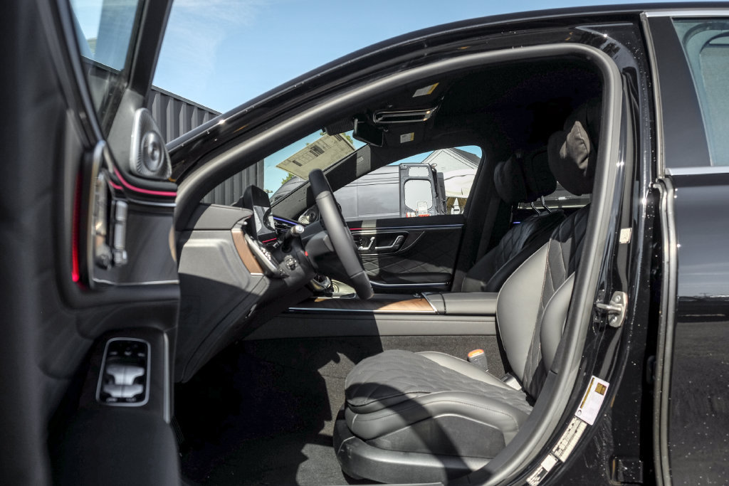 New 2027 Mercedes-Benz S 580 4MATIC Sedan image 12