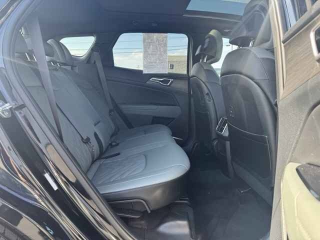 Used 2023 Kia Sportage X-Line w/ X-Line Premium Package image 10
