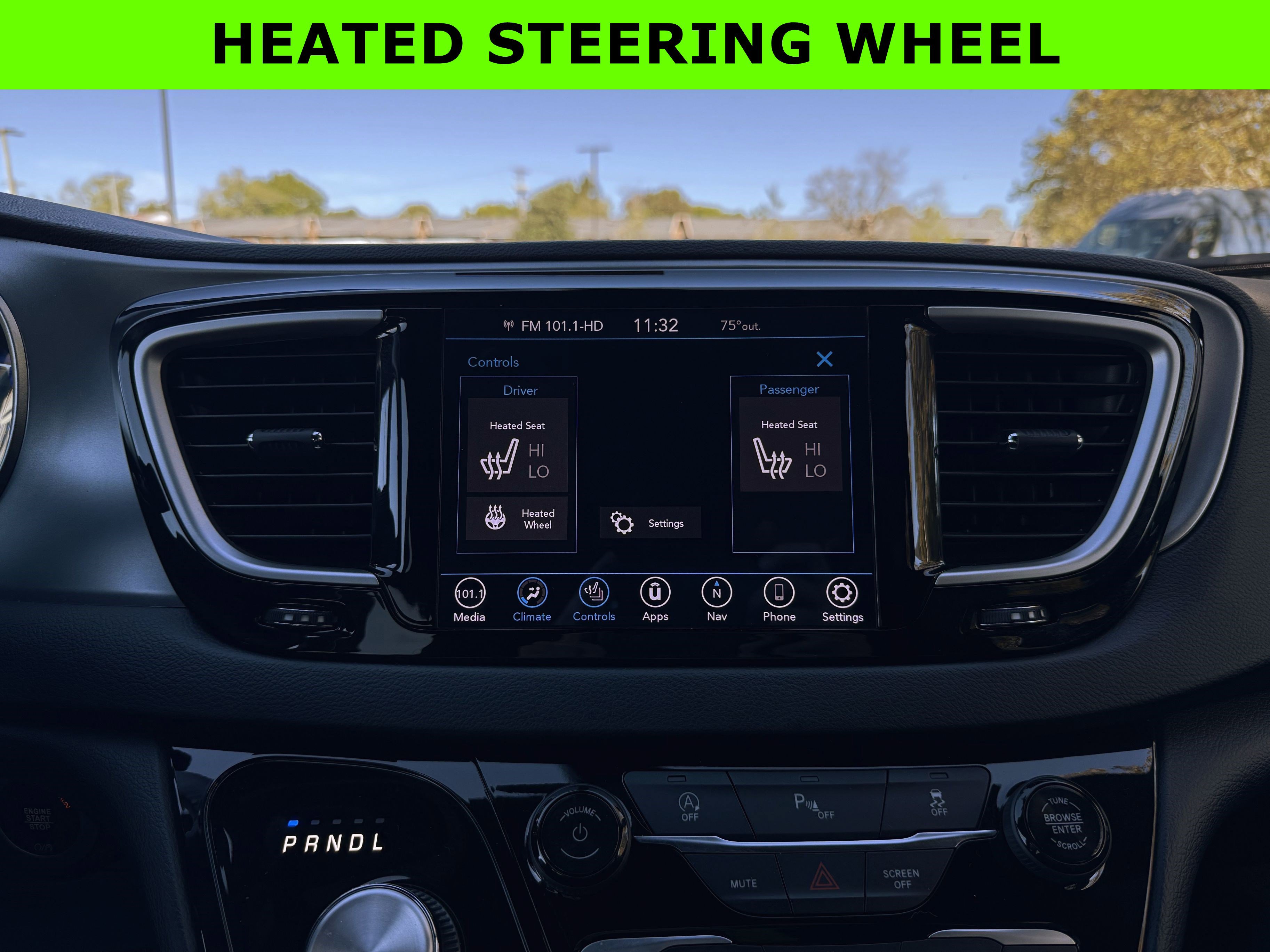 Used 2020 Chrysler Pacifica Touring-L w/ S Appearance Package image 23