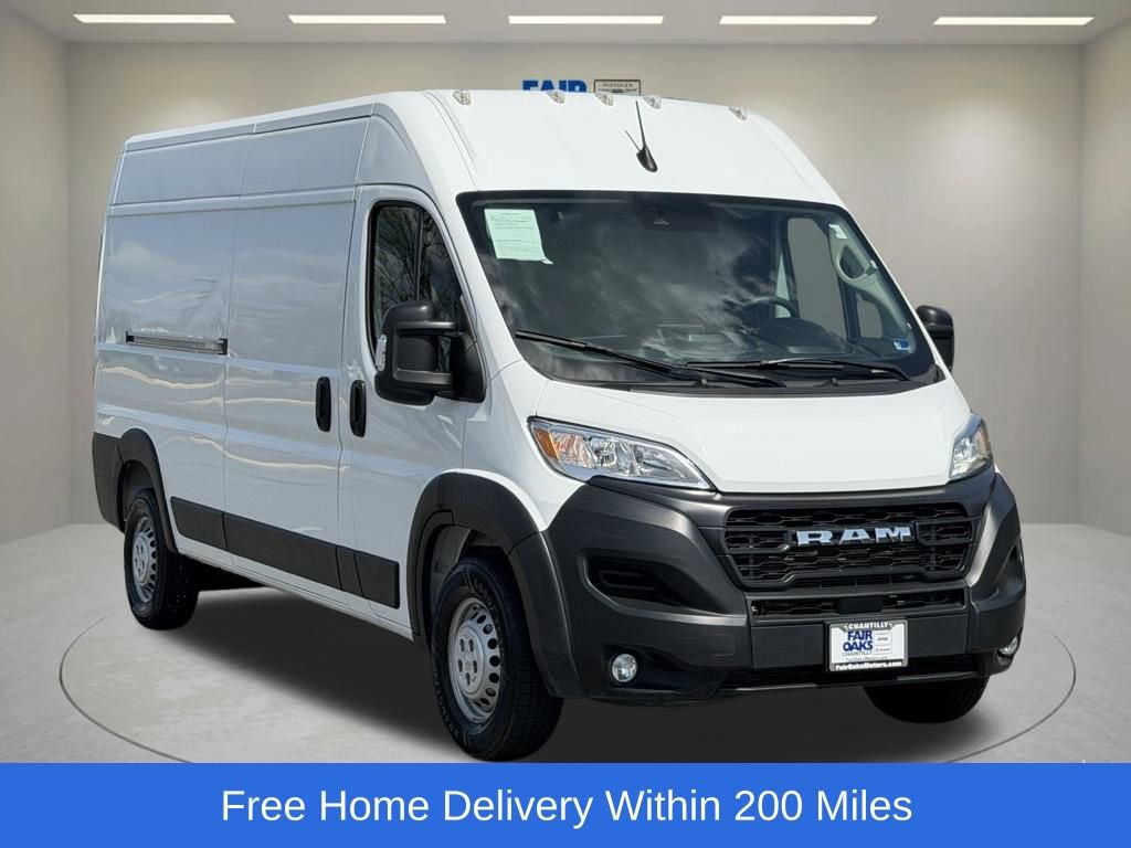 Used 2025 RAM ProMaster 2500 w/ Convenience Group image 1
