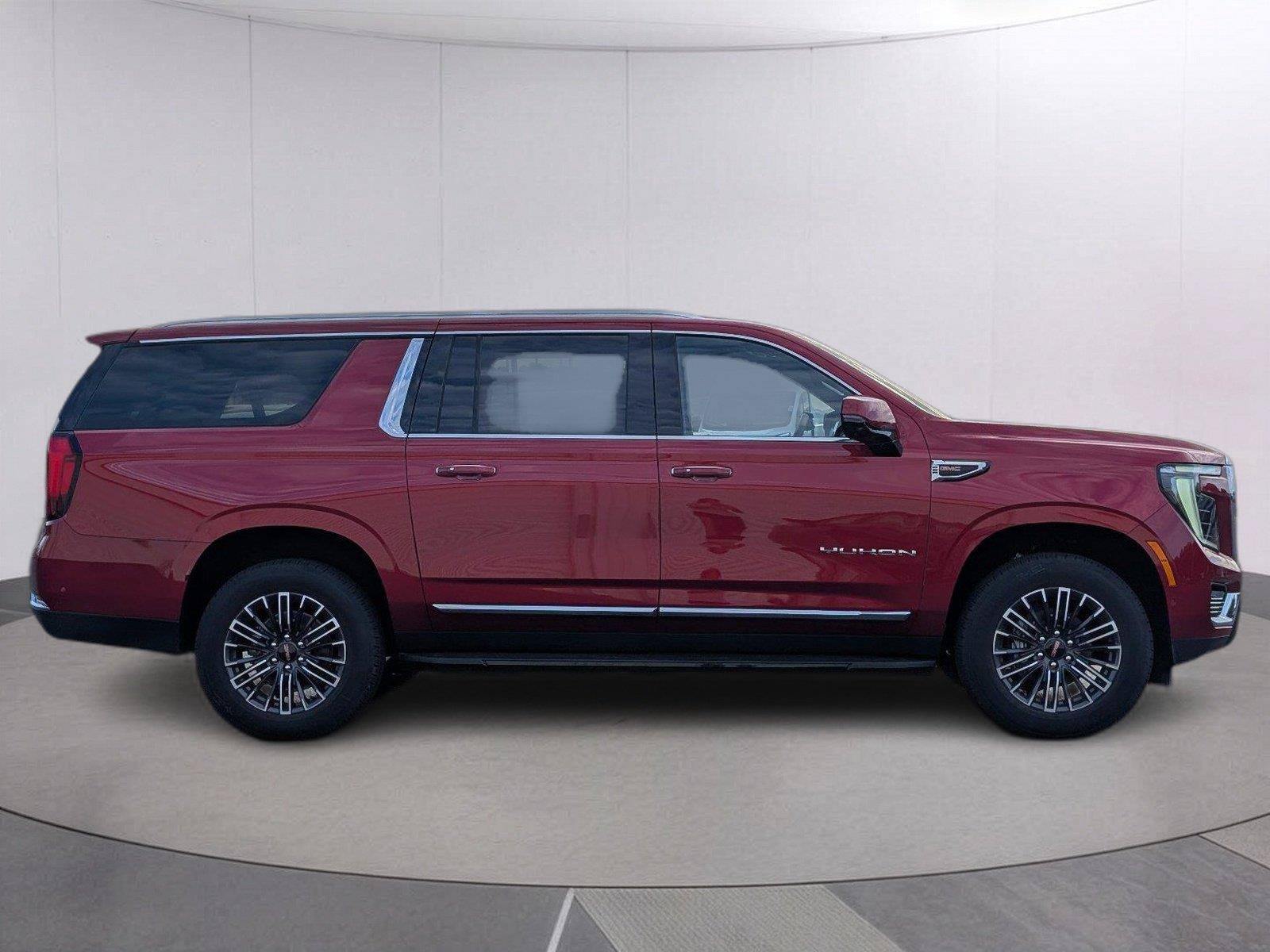 New 2026 GMC Yukon XL Elevation w/ LPO, Floor Liner Package RWD image 8