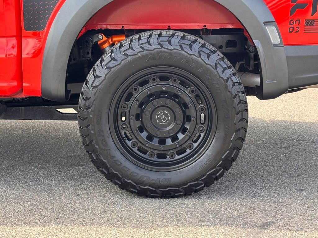 Used 2023 Ford F150 Raptor image 14