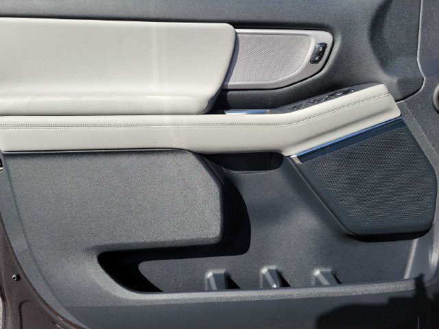 New 2027 Ford Expedition Max Active RWD image 12