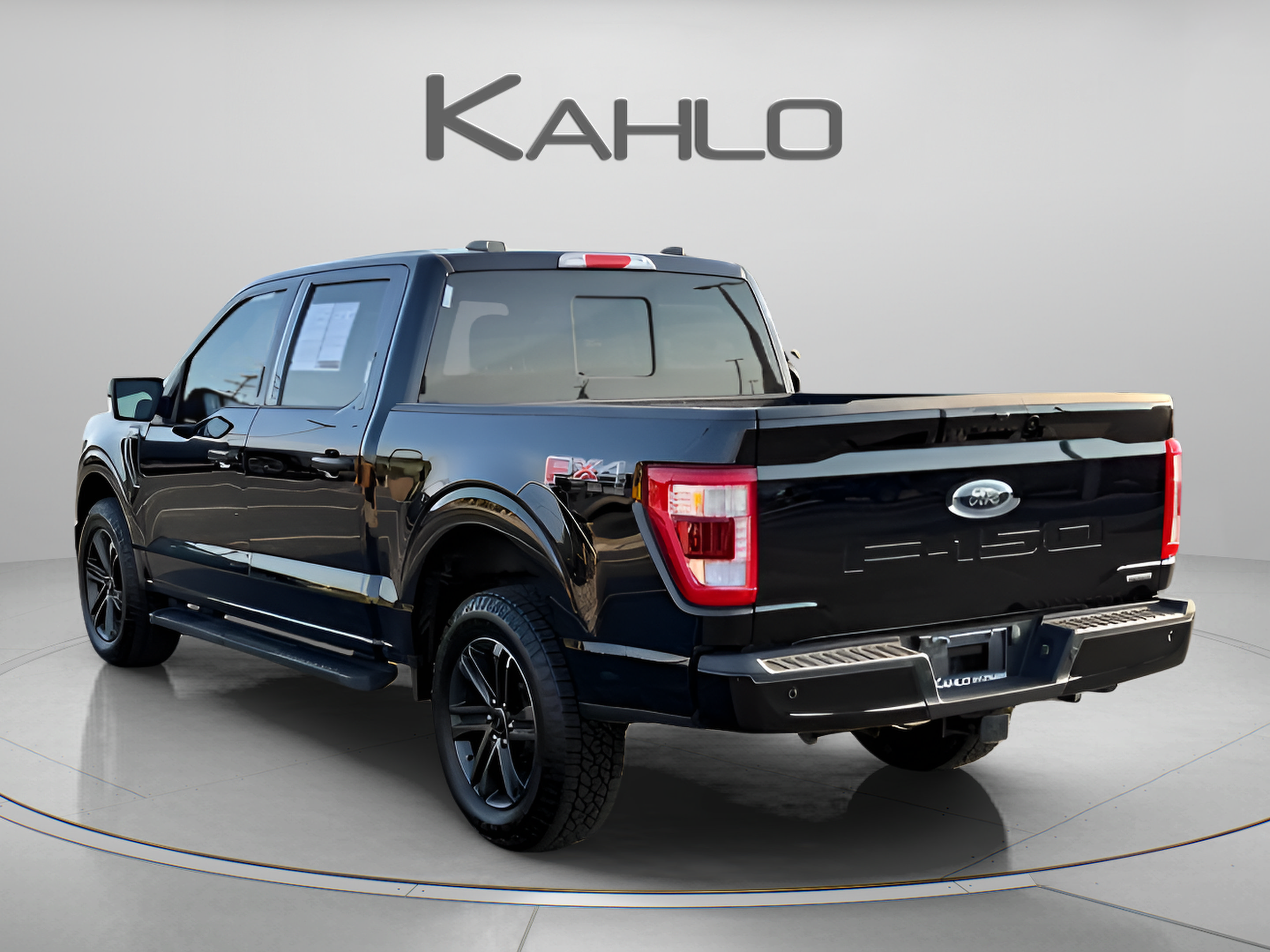 Used 2021 Ford F150 Lariat w/ Equipment Group 502A High AWD/4WD image 2