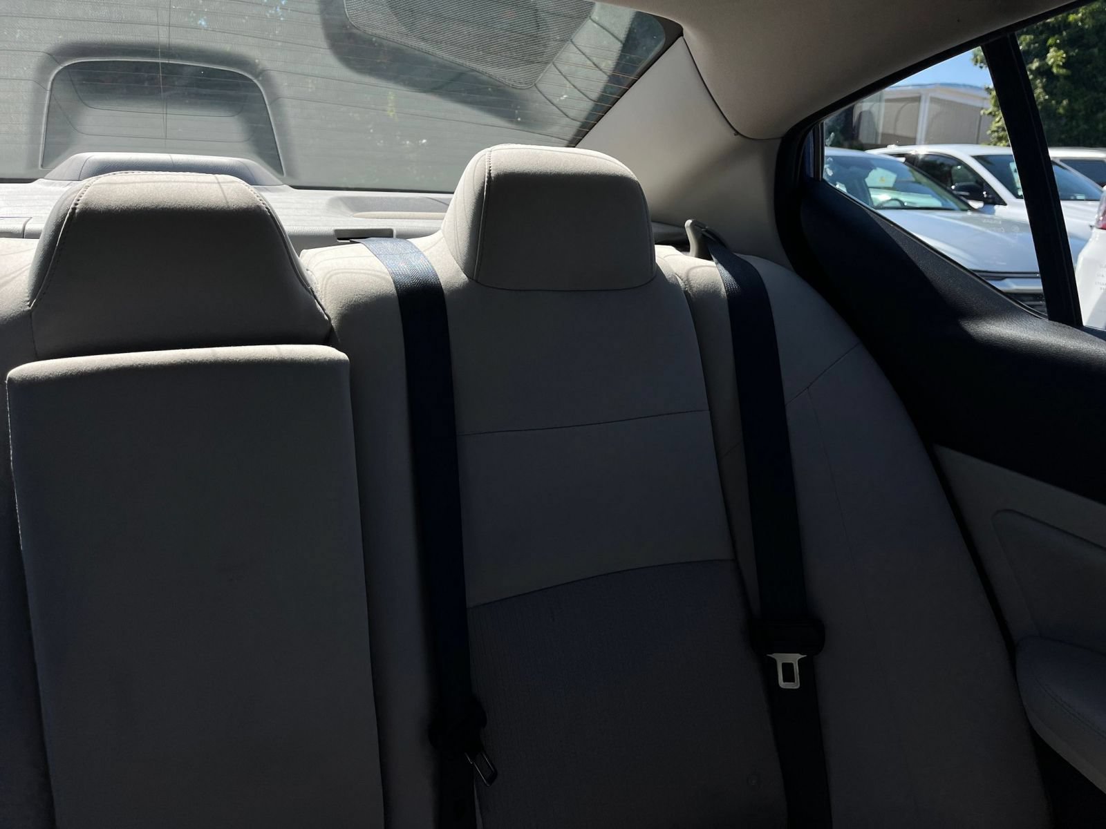 Used 2025 Nissan Altima 2.5 SV FWD image 38