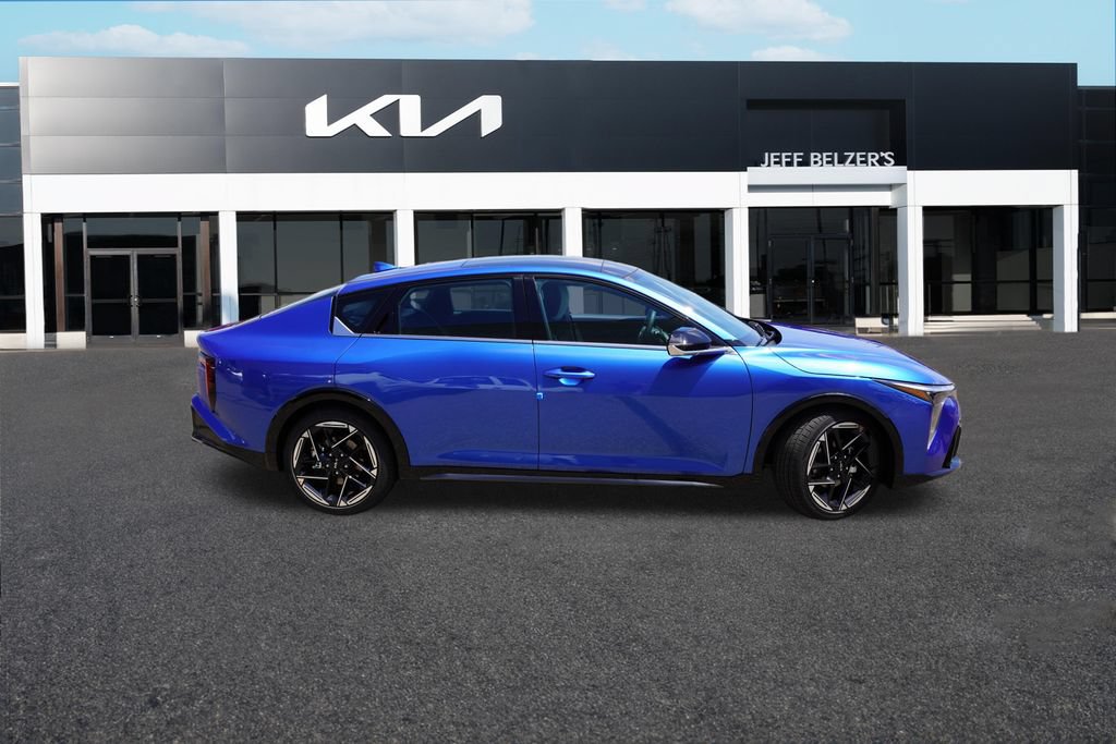 New 2026 Kia K4 GT-Line w/ GT-Line Premium Package FWD image 2