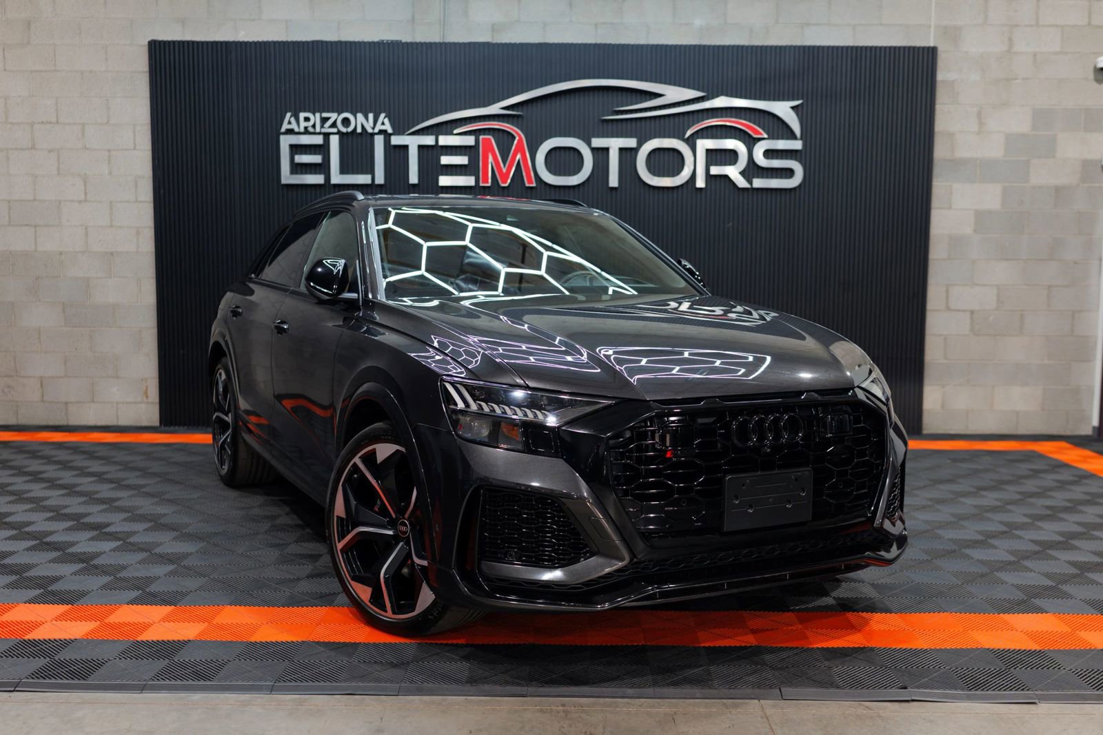 Used 2021 Audi RS Q8 image 2