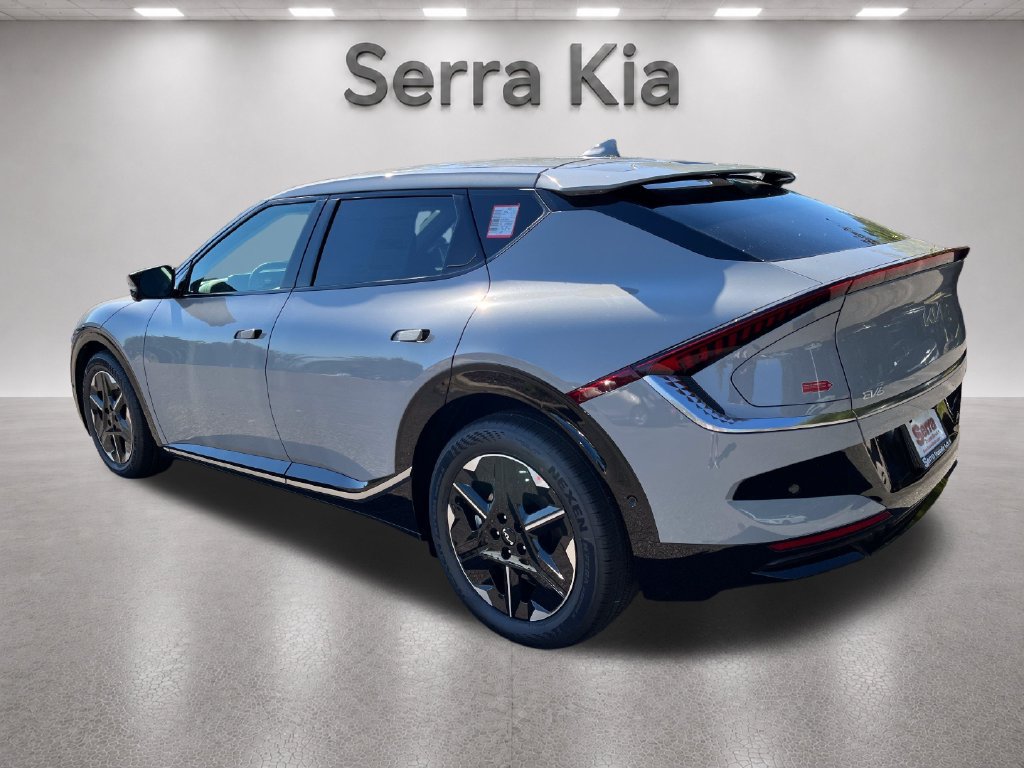 New 2026 Kia EV6 Wind RWD image 3